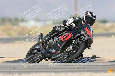 media/Oct-13-2025-Moto Forza (Mon) [[a66d839500]]/2-A Group/Session 3 (Turn 16)/